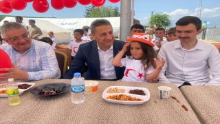 Hatay’daki çadır kentte kalan Suriyeli çocuklar 23 Nisan coşkusu yaşadı