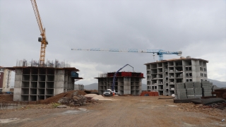 TOKİ’nin İslahiye’deki deprem konutları projesinde 5 blok tamamlanıyor