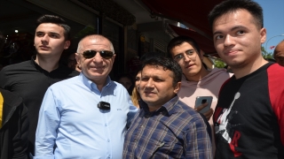 Zafer Partisi Genel Başkanı Özdağ, Antalya’da ziyaretlerde bulundu