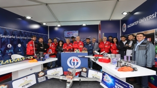 YÖK Başkanı Özvar, TEKNOFEST’te Gaziantep Üniversitesinin standını ziyaret etti