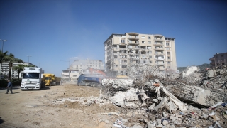 Hatay’da bina yıkım ve enkaz kaldırma çalışmaları 69 mahallede sürdü