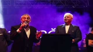 Bakan Nebati, Tarsus’ta vatandaşlara hitap etti: