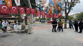 Gaziantep’te seçim çalışmalarında çıkan kavgada havaya ateş eden meclis üyesi gözaltına alındı