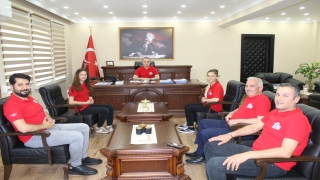 TEKNOFEST’te finale kalan öğrenciler Kaymakam Bilal Bozdemir’i ziyaret etti