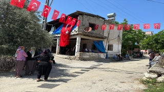 Şehit Jandarma Uzman Çavuş Serkan Ölmez’in Mersin’deki ailesine şehadet haberi verildi