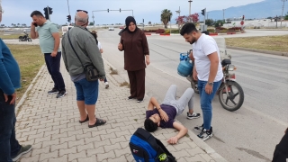 Kumluca’da otomobilin çarptığı bisikletli yaralandı