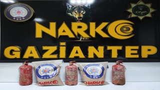 Gaziantep’te yangın tüplerine yerleştirilmiş 5,6 kilogram eroin ele geçirildi
