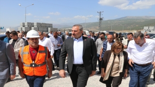 İslahiye’deki deprem konutlarının 29 Ekim’de teslim edilmesi hedefleniyor