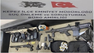 Antalya’da aranan 2 hükümlü yakalandı