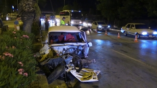 Antalya’da zincirleme trafik kazasında 5 kişi yaralandı
