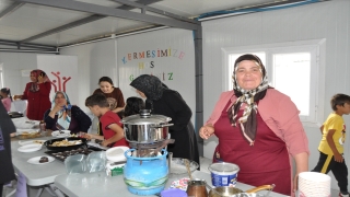 Afşin’de depremzede kadınlar, kermesle aile bütçesine katkı sağladı