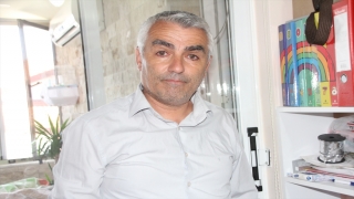 Mahra’nın babası sahipsiz köpek sorunuyla mücadelesini sürdürüyor