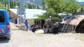 Adana’da eski eşinin silahla vurduğu kadın yaralandı