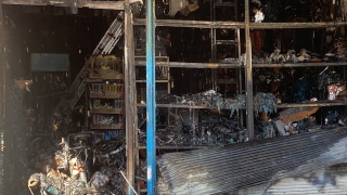 Hatay’da hırdavat dükkanında çıkan yangın söndürüldü
