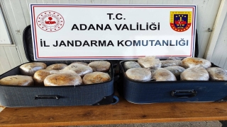 Adana’da 20 kilo 160 gram esrar ele geçirildi