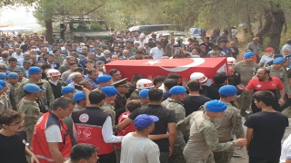 Şehit İstihkam Uzman Çavuş Taner Torun’un cenazesi Osmaniye’de defnedildi 