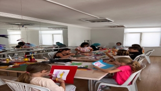 Konyaaltı’nda çocuklara yönelik ”Kukla Yapımı ve Oynatımı Yaz Atölyesi” düzenlendi