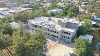  Kahramanmaraş’ta depremde yıkılan okullar hayırseverlerin desteğiyle yükseliyor
