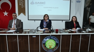 Lise son sınıf öğrencilerine belediyeden burs
