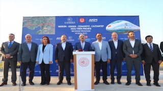 Bakan Uraloğlu, MersinAdanaOsmaniyeGaziantep Hızlı Tren Hattı’ndaki çalışmaları inceledi: