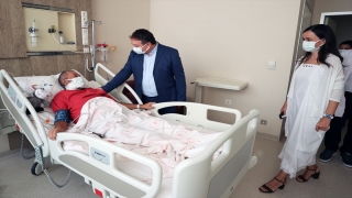 Umudunu kaybetmeyen hastaya hastaneye sekizinci çağrılışında böbrek nakli yapıldı