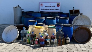 Hatay’da sahte içki operasyonunda 2 şüpheli yakalandı