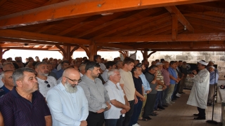 Antalya ve çevre illerde İsrail’in Filistin’e saldırılarında ölenler için gıyabi cenaze namazı kılındı