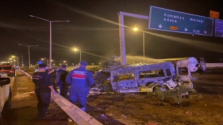 TAG Otoyolu’nda tır 3 araca çarptı, 3 kişi öldü