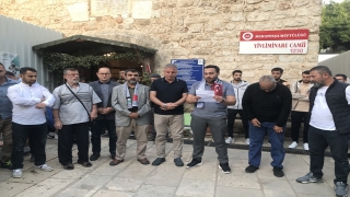 Antalya’da TÜGVA üyeleri, Filistinliler için sabah namazında bir araya geldi