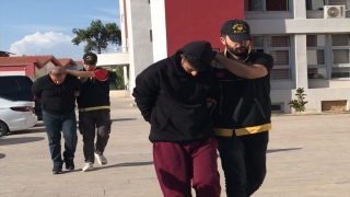 Adana’da pompalı tüfekle kuzenini öldüren zanlı tutuklandı