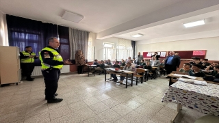 Kahramanmaraş’ta çocuklara uygulamalı trafik eğitimi