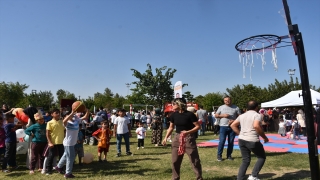 Yüreğir’de ”Çocuk Şenliği” düzenlendi