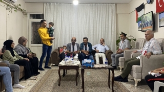 Akdeniz Belediye Başkanı Gültak’tan Filistinli ailelere destek ziyareti