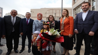 Aile ve Sosyal Hizmetler Bakanı Göktaş, Gaziantep’te ziyaretlerde bulundu