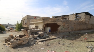 Gaziantep’te park halindeyken hareket eden tır eve girdi