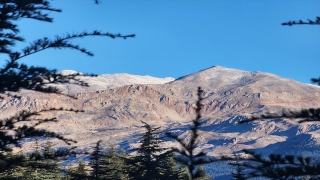 Antalya’nın Kaş ilçesinde yüksek kesimlere kar yağdı