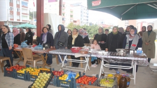 Mersin’de Filistin’e destek için kermes düzenledi