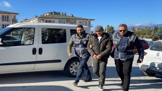Burdur’da 24 yıl 3 ay hapis cezası bulunan firari hükümlü yakalandı
