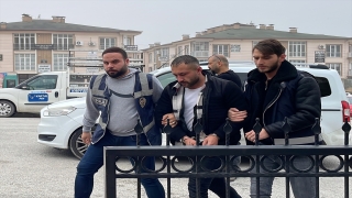 Burdur’da etrafa rastgele silahla ateş açan zanlı tutuklandı
