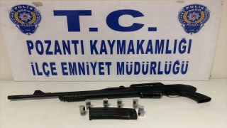 Pozantı’da aracında ruhsatsız av tüfeği bulunan kişi gözaltına alındı