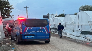 Antalya’da bir kadın evinde av tüfeğiyle öldürülmüş bulundu