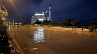 İskenderun’da olumsuz hava koşulları nedeniyle eğitime 1 gün ara verildi