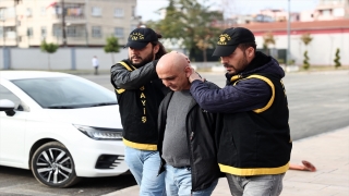 Adana’da bir kişinin yaralandığı silahlı saldırı güvenlik kamerasında