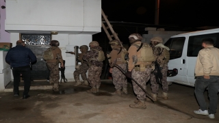 Mersin’de terör örgütü PKK/KCK’ya yönelik operasyonda 4 zanlı yakalandı