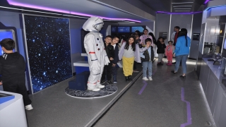 Kepez Belediyesinin ”Mobil Bilim Tırı” Kemer ilçesinde
