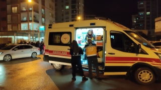 Adana’da otomobille çarpışan motosikletteki 2 kişi yaralandı