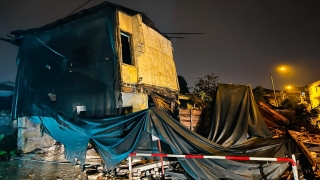 Mersin’de sit alanı içerisindeki evin duvarı yağış nedeniyle çöktü