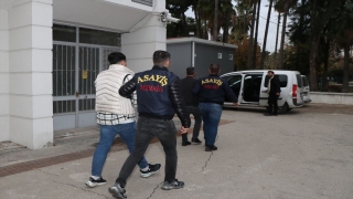 Mersin’de dolandırıcılık operasyonunda 4 şüpheli tutuklandı