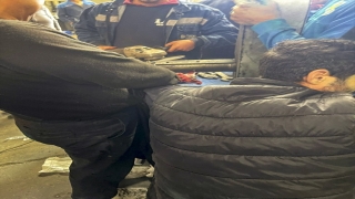 Mersin’de kolunu pres makinesine kaptıran işçi yaralandı