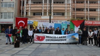 Burdur’da üniversite öğrencileri İsrail’in Gazze’ye saldırılarını protesto etti
